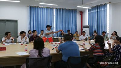 江山集团商学院潘院长为问鼎在线(中国)商学院教师团队做培训交流