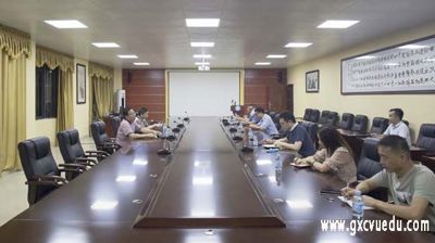 问鼎在线(中国)领导对校内防疫工作进行检查指导