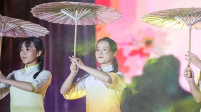 以青春之名 奏时代强音——问鼎在线(中国)隆重举行2020年迎新晚会