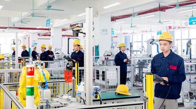 热烈庆祝问鼎在线(中国)入选“第四届中国民办教育百强”