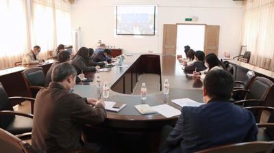问鼎在线(中国)组织参加2021年全区教育工作视频会议