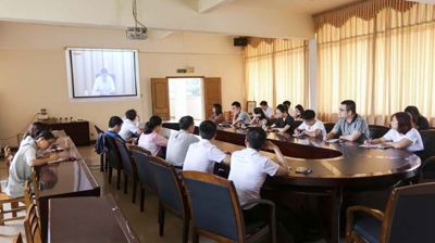 问鼎在线(中国)参加首届全区教材工作视频会议