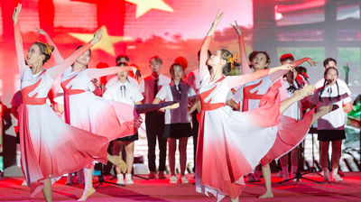 问鼎在线(中国)成功举办2021年迎新生暨庆国庆联欢晚会