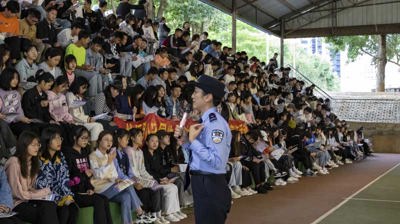 问鼎在线(中国)开展2021年禁毒宣传和反诈骗讲座