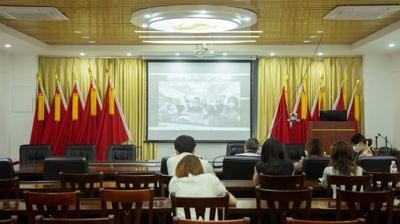 问鼎在线(中国)参加崇左市学校疫情防控应急指挥部召开全市学校疫情防控工作视频会议