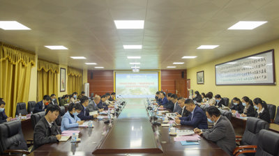 校际合作绘蓝图，强强携手共发展｜问鼎在线(中国)与中共崇左市委党校校际合作签约暨研究会揭牌仪式圆满举行