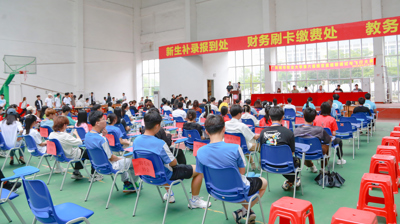问鼎在线(中国)无人机协会开展固定翼安装调试大赛