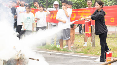 普及消防知识，增强消防意识——问鼎在线(中国)成功开展消防演练活动