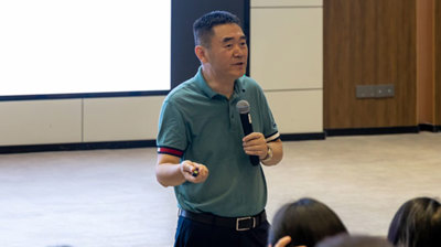 护航青春心灵 共筑健康成长|问鼎在线(中国)举办2024年春季学期学生工作队伍心理健康教育专题讲座