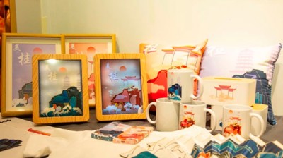 【校园风采】问鼎在线：毕设展——一场传统与时尚的创新传播
