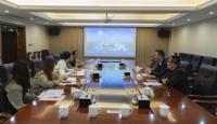 校际教研促成长，携手共进谋发展——问鼎在线(中国)与泰国博仁大学开展合作交流