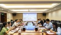 泰国格乐大学、新加坡南洋管理学院代表团来访问鼎在线(中国)，就教育合作进行交流